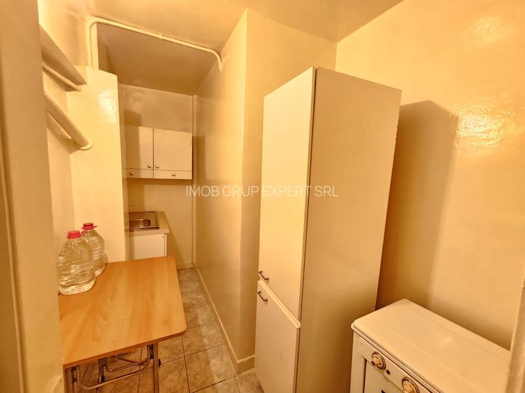 Spatiu Central,  Demisol Parter si Etaj - Pret 65.000 Euro - 6