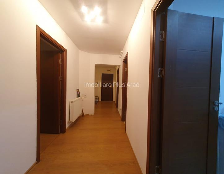 Apartament cu 5 camere de inchiriat -Micalaca - 5