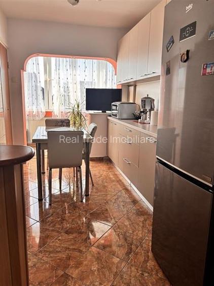 Apartament 2 camere etajul 2 Craiter - 4