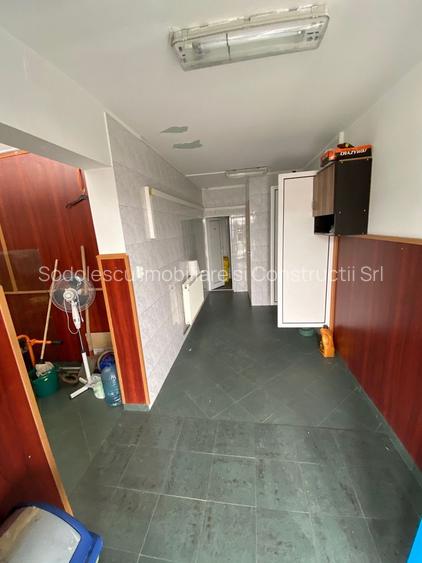 Hala 1.100 mp zona de S - 11