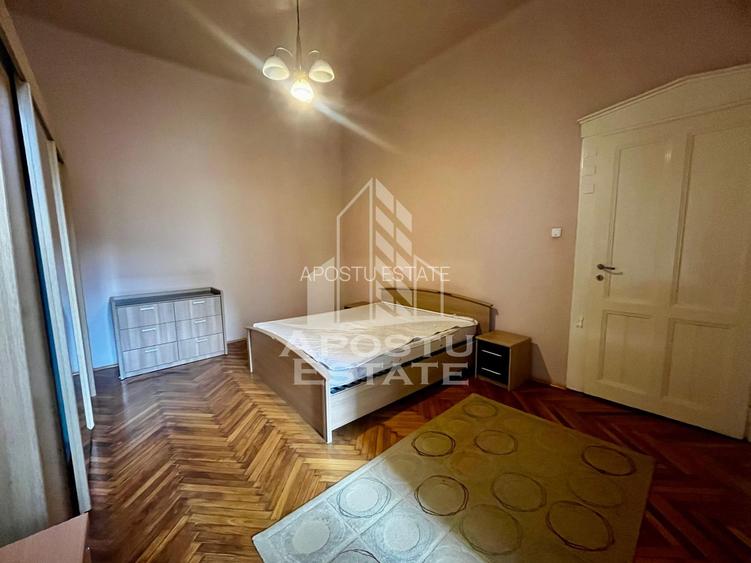 Apartament 2 camere in cladire istorica,etaj intermediar,zona Neptun - 6