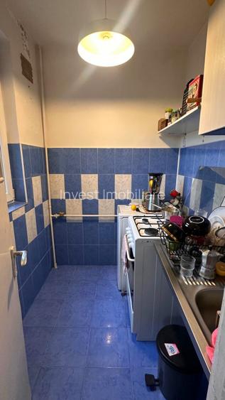 Garsoniera-Podu ros-Liceul Racovita-etaj intermediar - 2