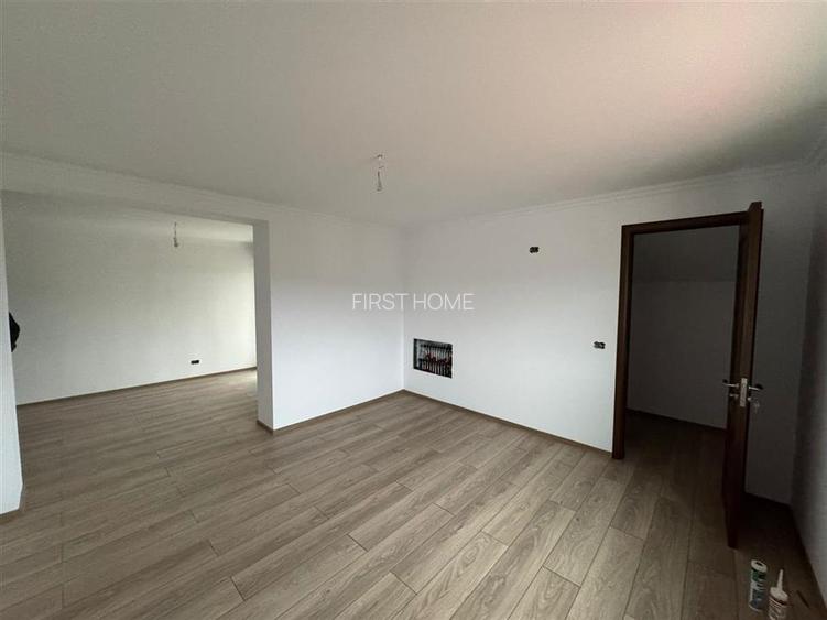 Vila deosebita Parter + Mansarda de vanzare in Odobesti - 28