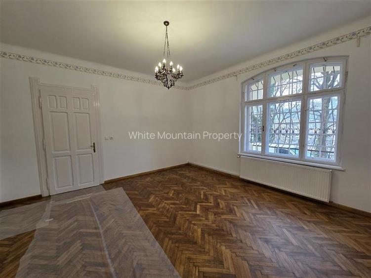 Birou superb renovat in Centrul Istoric Brasov - 15