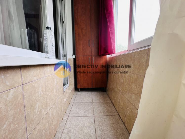 Garsoniera foarte spatioasa cu balcon - ETAJ 2