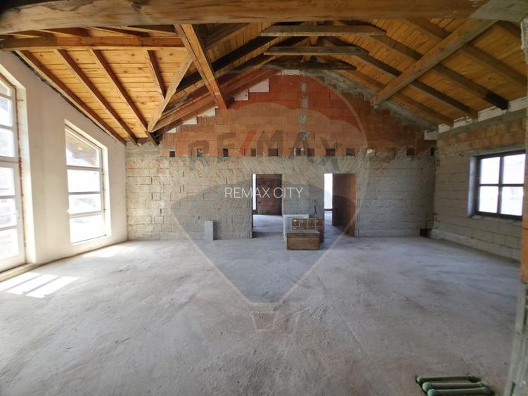 Teren intravilan + casă la roșu de vânzare – Vădurele, jud. Neamț - 41