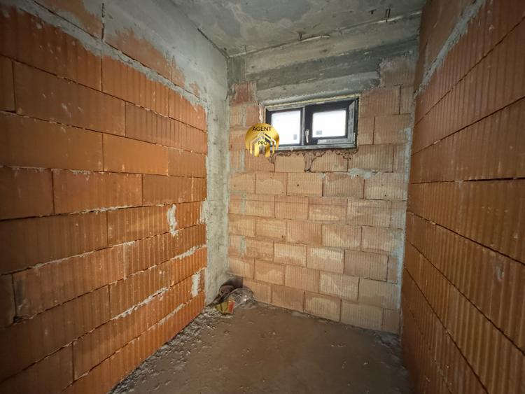 Vila 4 camere + Mansarda Mare - Otopeni Odaile - toate utilitatile!