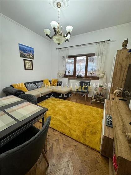 2 camere decomandat - pozitie excelenta -> Zona Unirii, Metrou Piata Unirii - 2