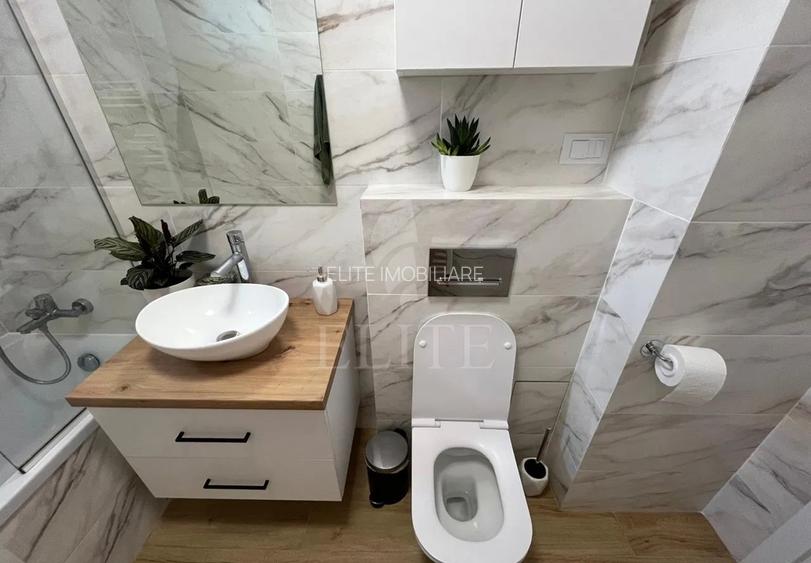 Apartament 3 camere în zona STRAZII UNIRII - 18