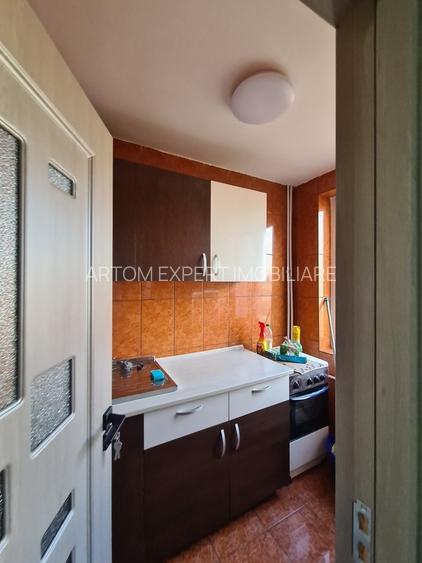 Drumul Taberei/Plaza România,4 minute metrou - 6