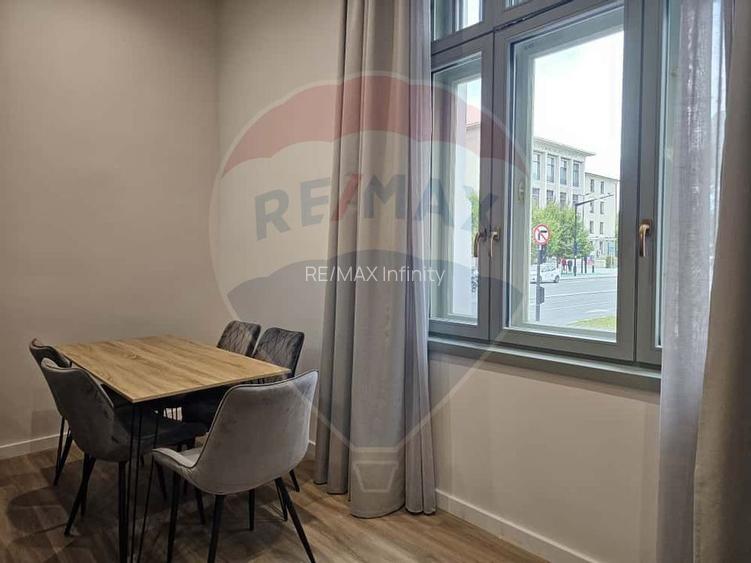 Apartament cu 2 camere de închiriat în zona Ultracentral - 2
