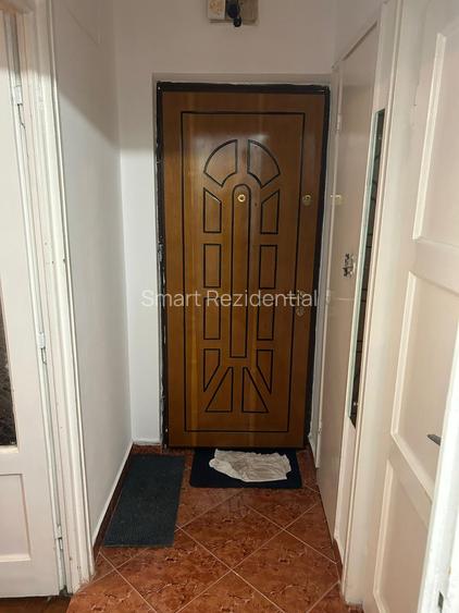 Universitate-- B-dul Nicolae Balcescu - 9