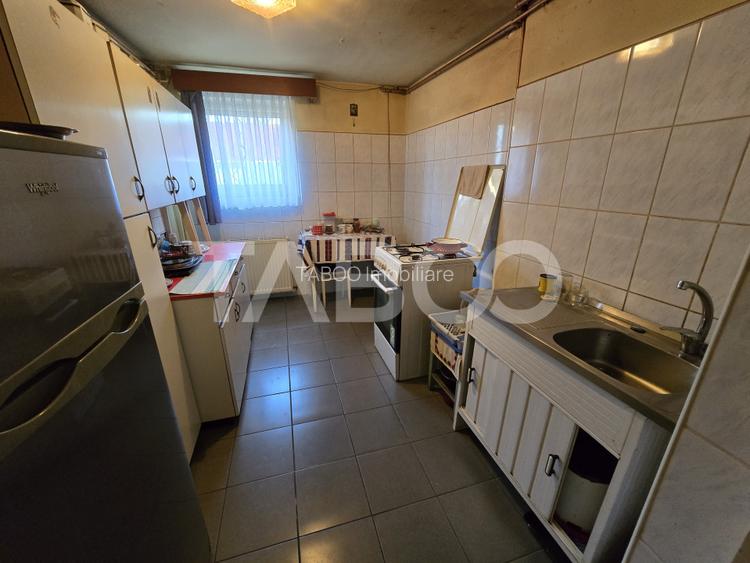 Casa individuala de vanzare mobilata teren 418 mp zona Sub Arini Sibiu - 20