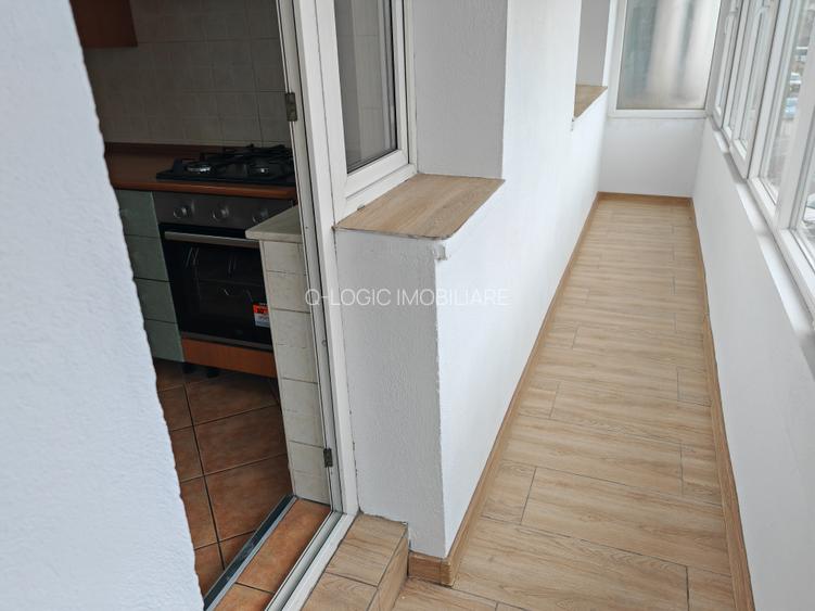 Apartament 2 camere zona Centrul Civic - 11