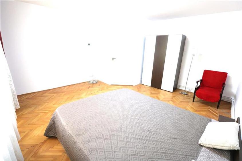 Apartament 2 camere , centrala proprie , zona Bucovina - 2