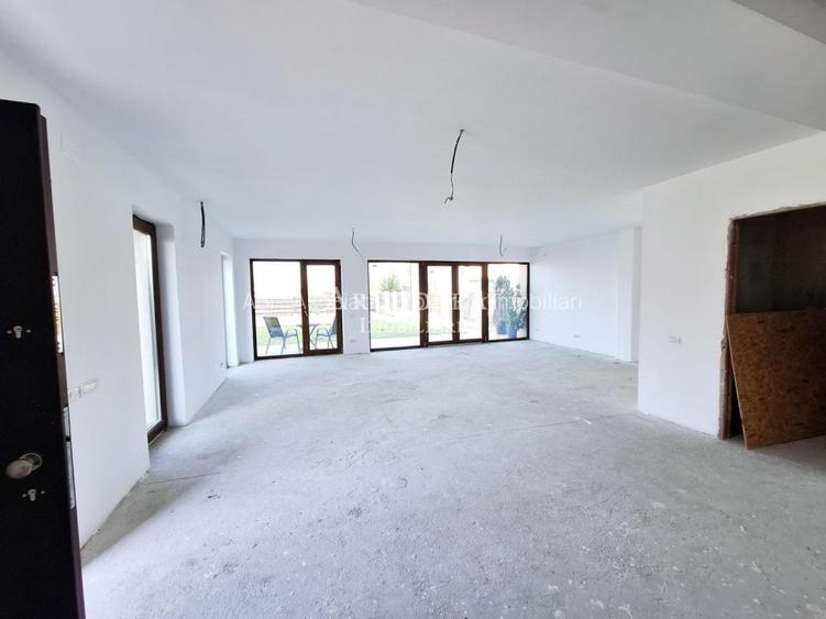 Vila zona centrala Corbeanca - 4