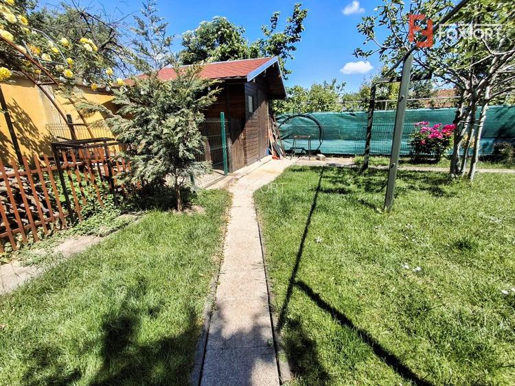 Casa individuala cu 8 camere si teren de 832 mp de vanzare, zona Girocului - 29