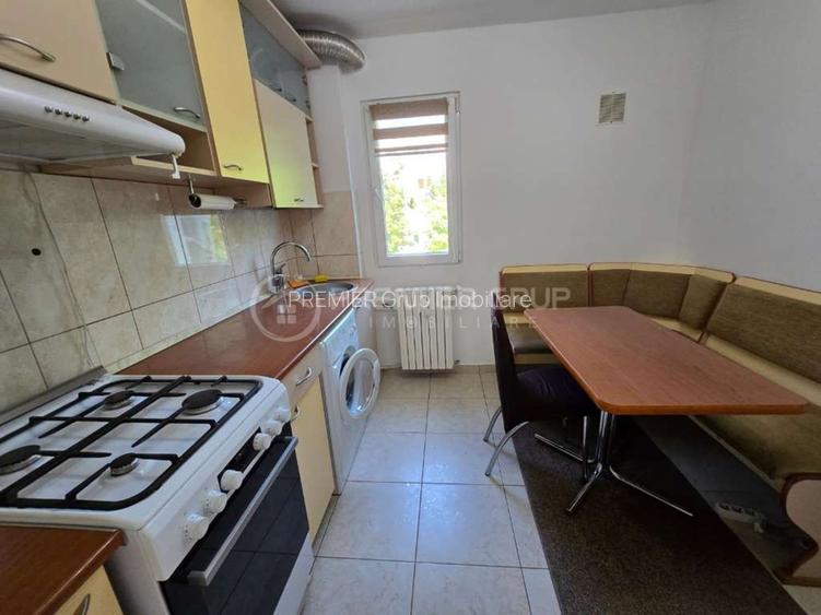ETAJ 2! Apartament 56mp, Podu Ros, langa statia de tramvai, AC - 4