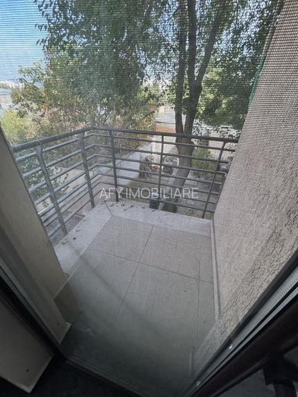 De Vanzare Apartament cu 3 camere - Bucurestii Noi, Laminorului - 12