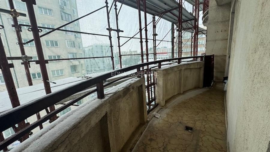 2 camere spațioase, Nerva Traian,  Școala 81 - 3