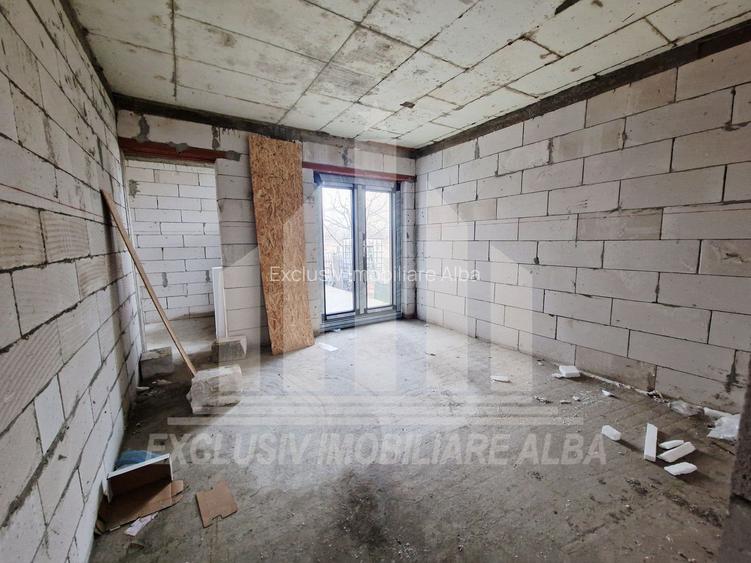 Casa de vanzare | 140 mp | 2700 mp teren | Oarda - 3