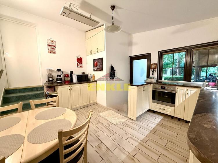 Casă de vânzare  P+M– 163 mp utili, teren 544 mp. - 16