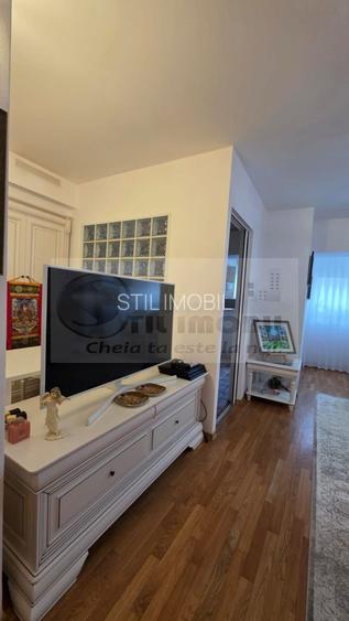 Apartament 3 camere - Centru - 77mp - 2bai - 8