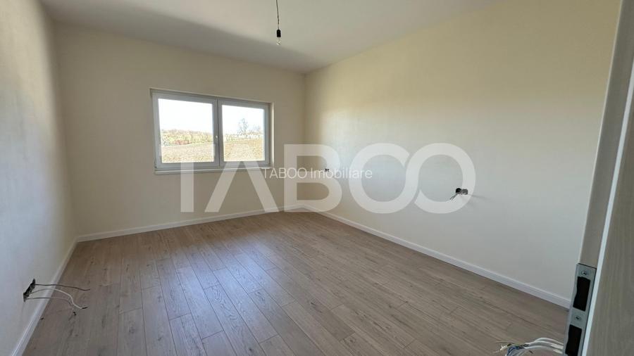 Casa 4 camere de inchiriat individuala garaj terasa Viile Sibiului - 16