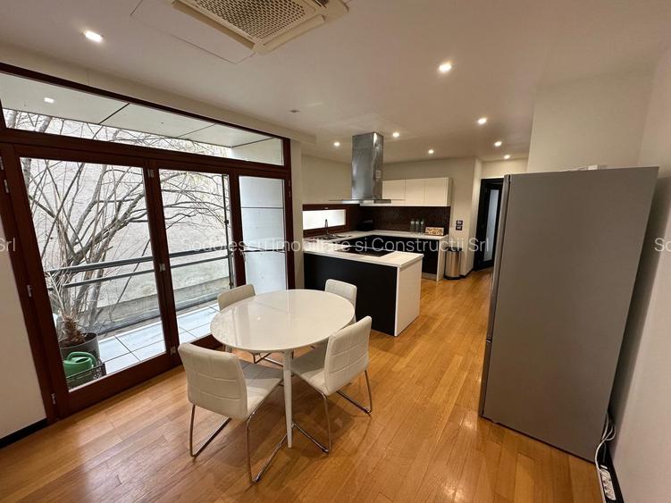 Apartament cu 5 camere în zona Brancoveanu - 10