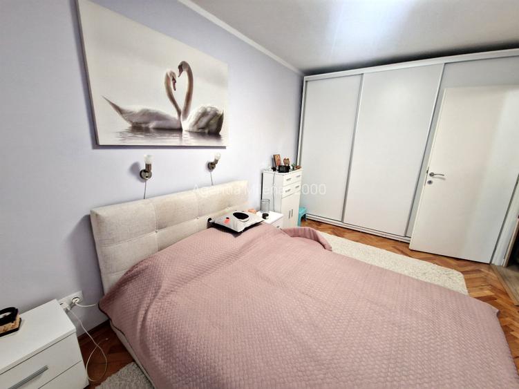 zona Aradului bloc izolat termic, foarte bine impartit, pe doua parti,  mobilat - 18