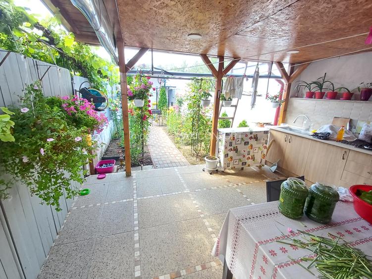 Vanzare casa P+1 - Imobiliare MAXICONFORT - 2