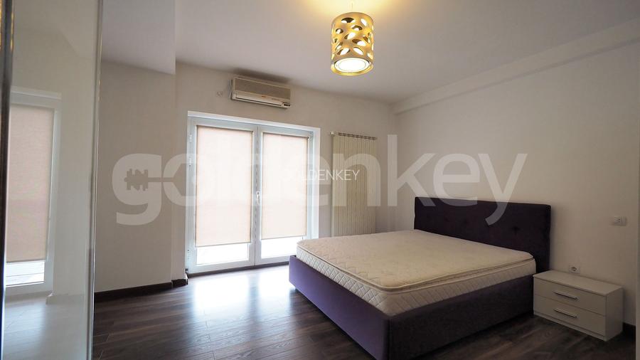 Vedere panoramica lac | Penthouse modern cu 4 dormitoare, 4 bai - 14