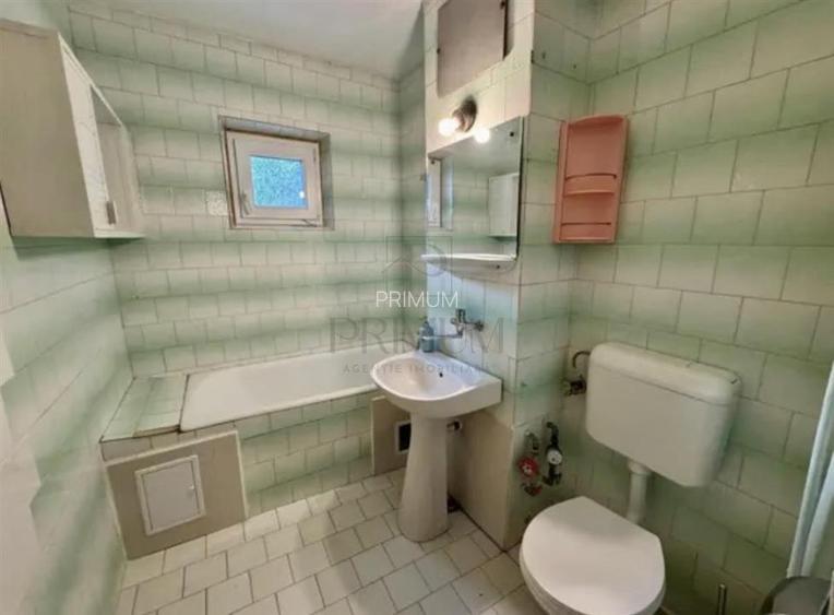 STEAUA - 2 Camere - Parter - Renovat - Baie cu geam - 10