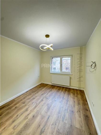 ARADULUI - 3 CAM - 2 BAI - DECOMANDAT - ETAJUL 2 - CENTRALA PROPRIE - BLOC IZOLA - 4