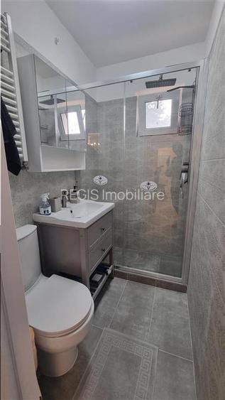Apartament de 3 camere zona Centrul Civic - 10