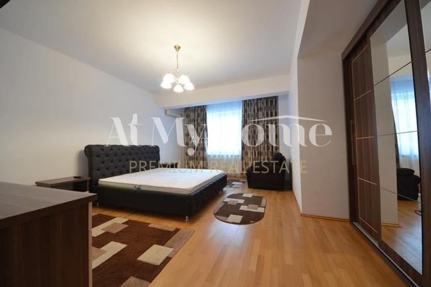 Apartament spatios si luminos cu 4 camere, mobilat modern, parcare, paza, terasa - 11