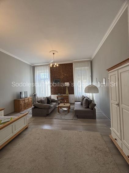 Apartament cu o camera în clădire istorică ,zona Maria - 21