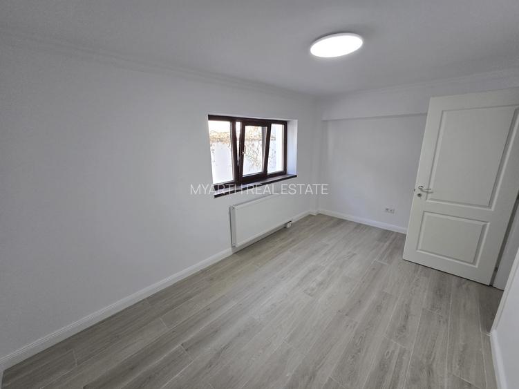 Damaroaia,Izbiceni,Curte proprie 60mp, Ocazie - 13