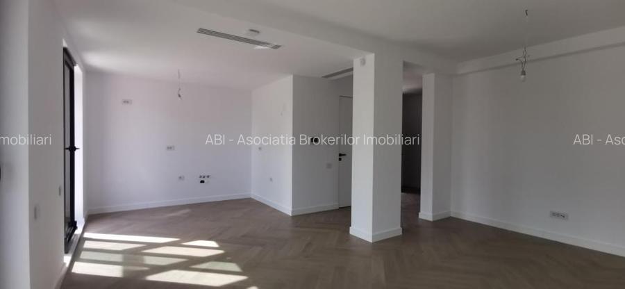 Proprietate exclusivista amplasata pe malul lacului Snagov - 14