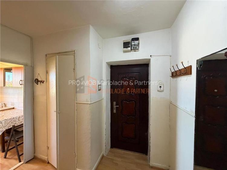 Apartament 2 camere cf 1 semidecomandat zona Crang - 9