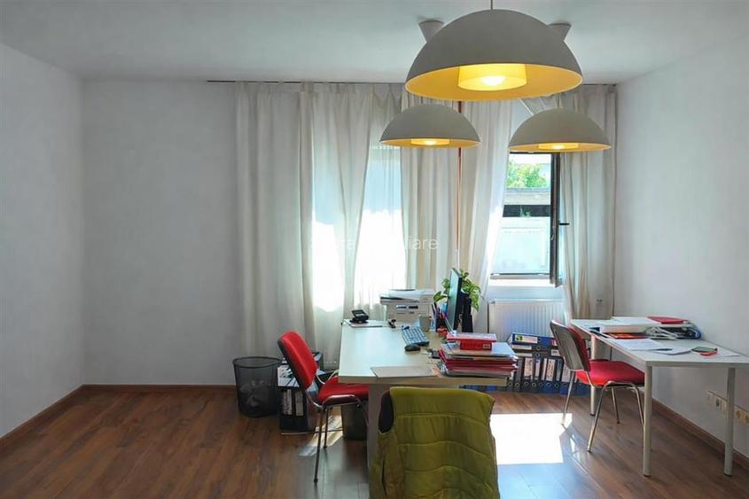 Casa ultracentral 6 camere parter + etaj - 4