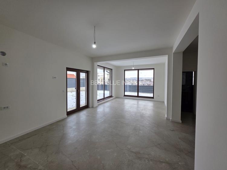 Casa tip duplex, intabulata, fara TVA, la cheie, locatie excelenta, comision 0%! - 11