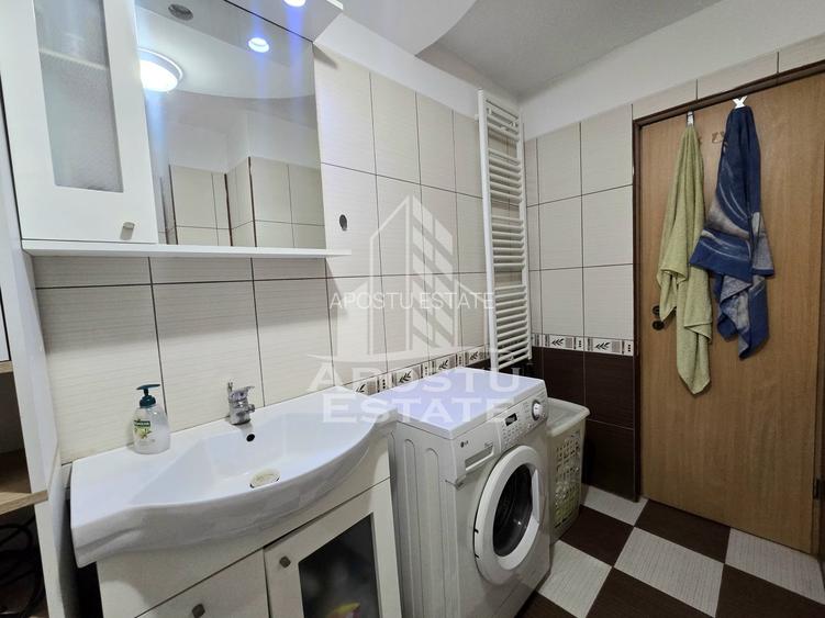 Apartament cu 4 camere si 2 bai,  an 2009,  zona Lipovei - 8