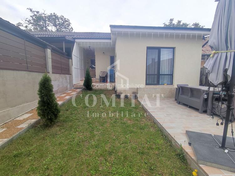 Casă cu finisaje moderne | La cheie | 4 camere | Localitatea Dezmir - 25