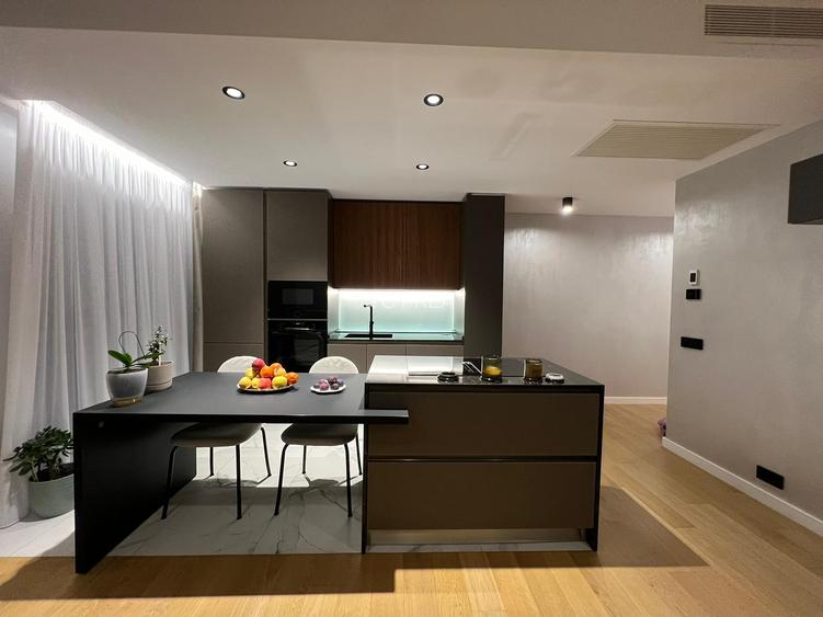 3 camere One Herastrau Towers, 2 locuri parcare inclus in pret! - 16