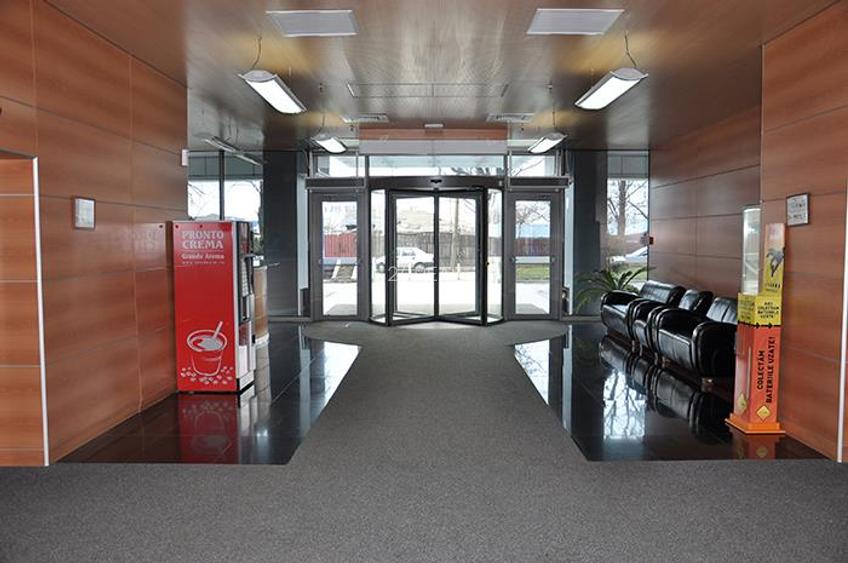 Inchiriere birouri clasa superioara - Rams Center - de la 25 mp - 2