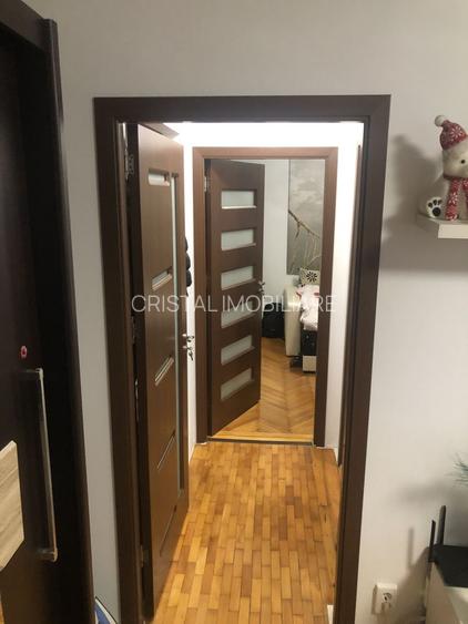 De vanzare Apartament  2 camere  Lujerului - 18