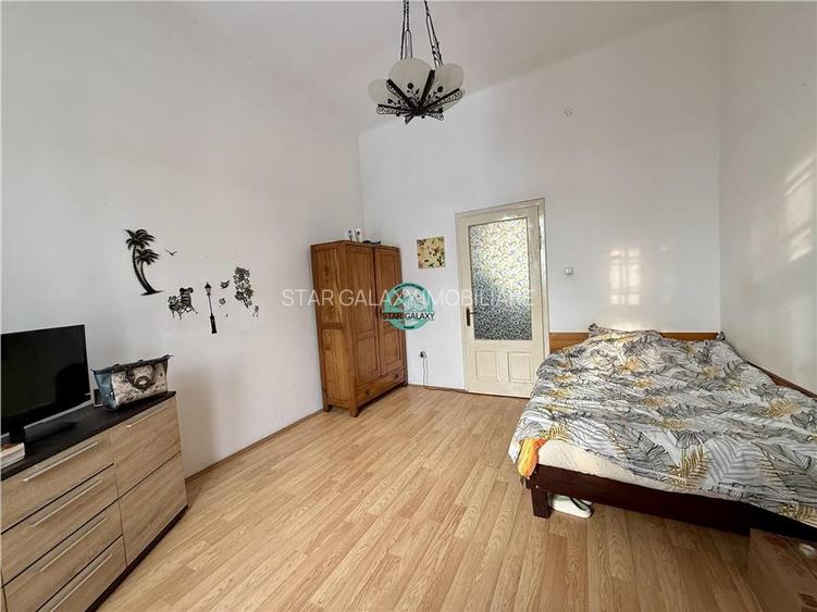 Vanzare apartament - 2 camere - impartit in 2 garsoniere in Centru - 9