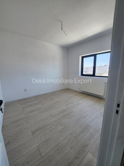 NOU 2 cam decomandat LA CHEIE  64.000 euro! - 4