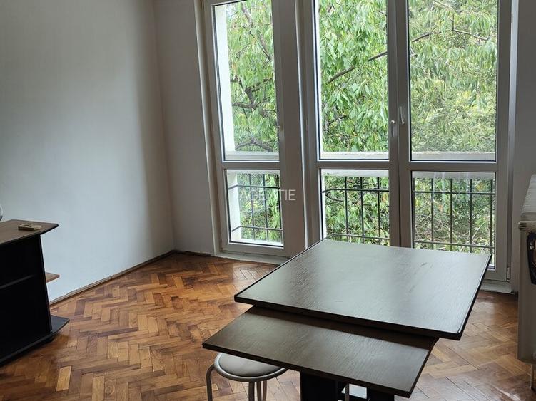 Titan metrou-aleea Barajul Lotru - 2